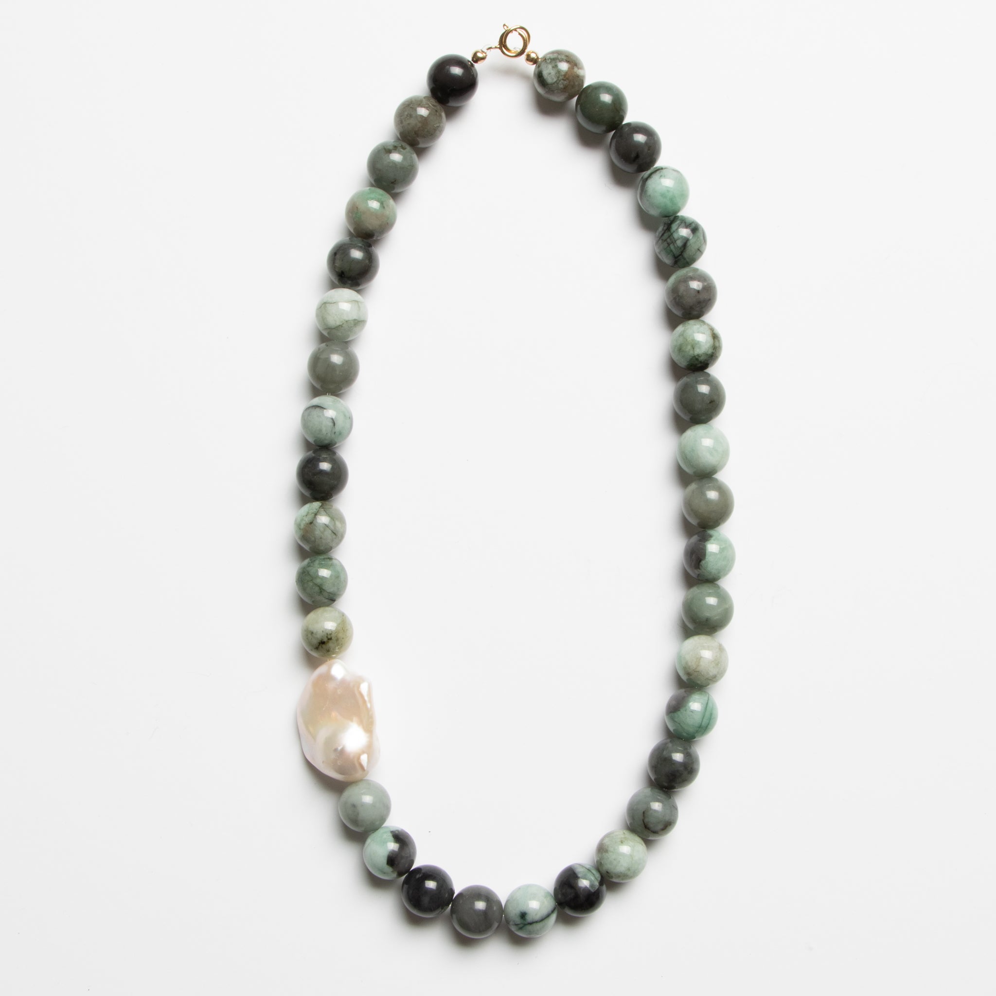 Lia Necklace - Emerald & Pearl