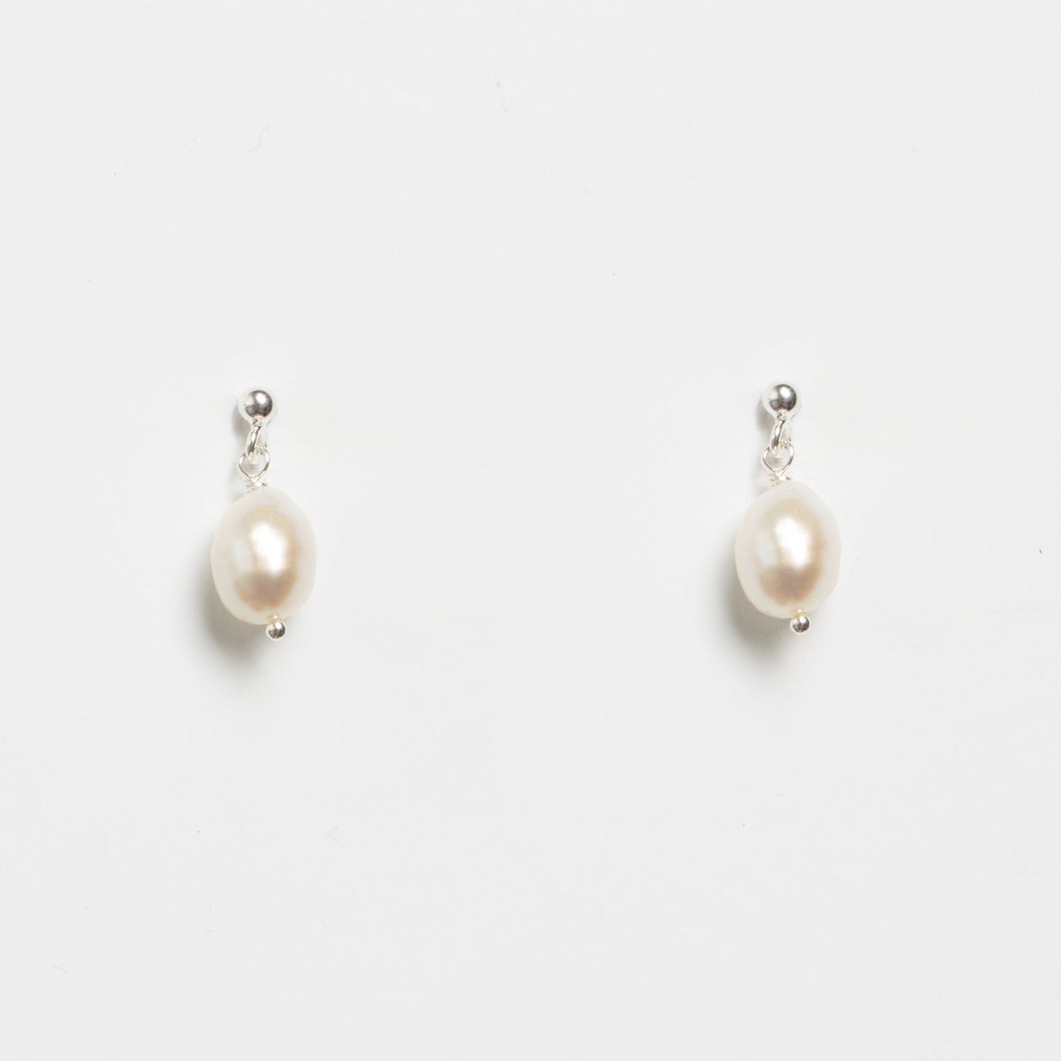 Atelier Devi Cercei argint cu perle naturale