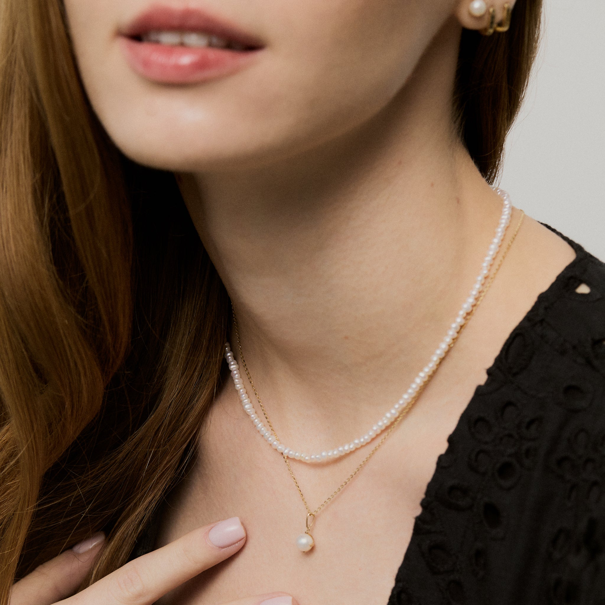 Pandantiv cu perla si aur galben 14K | Atelier Devi