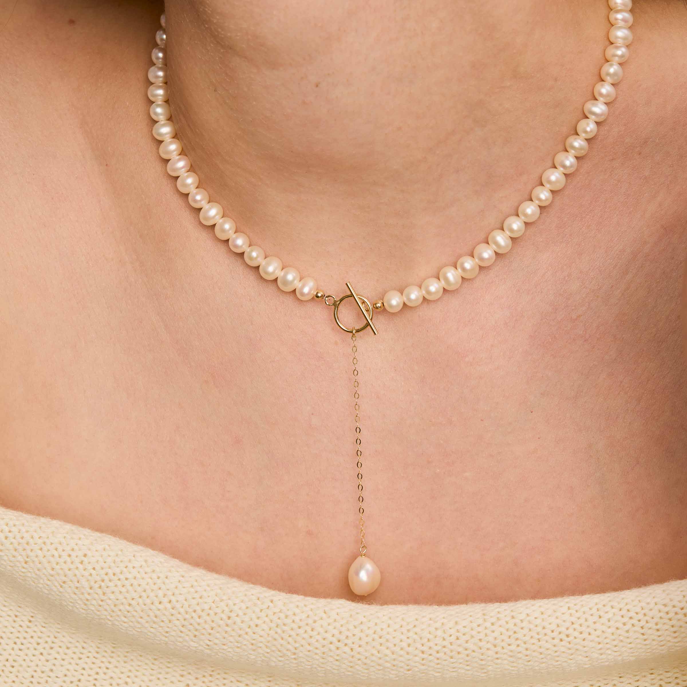Yvonne Necklace - Pearls & Gold