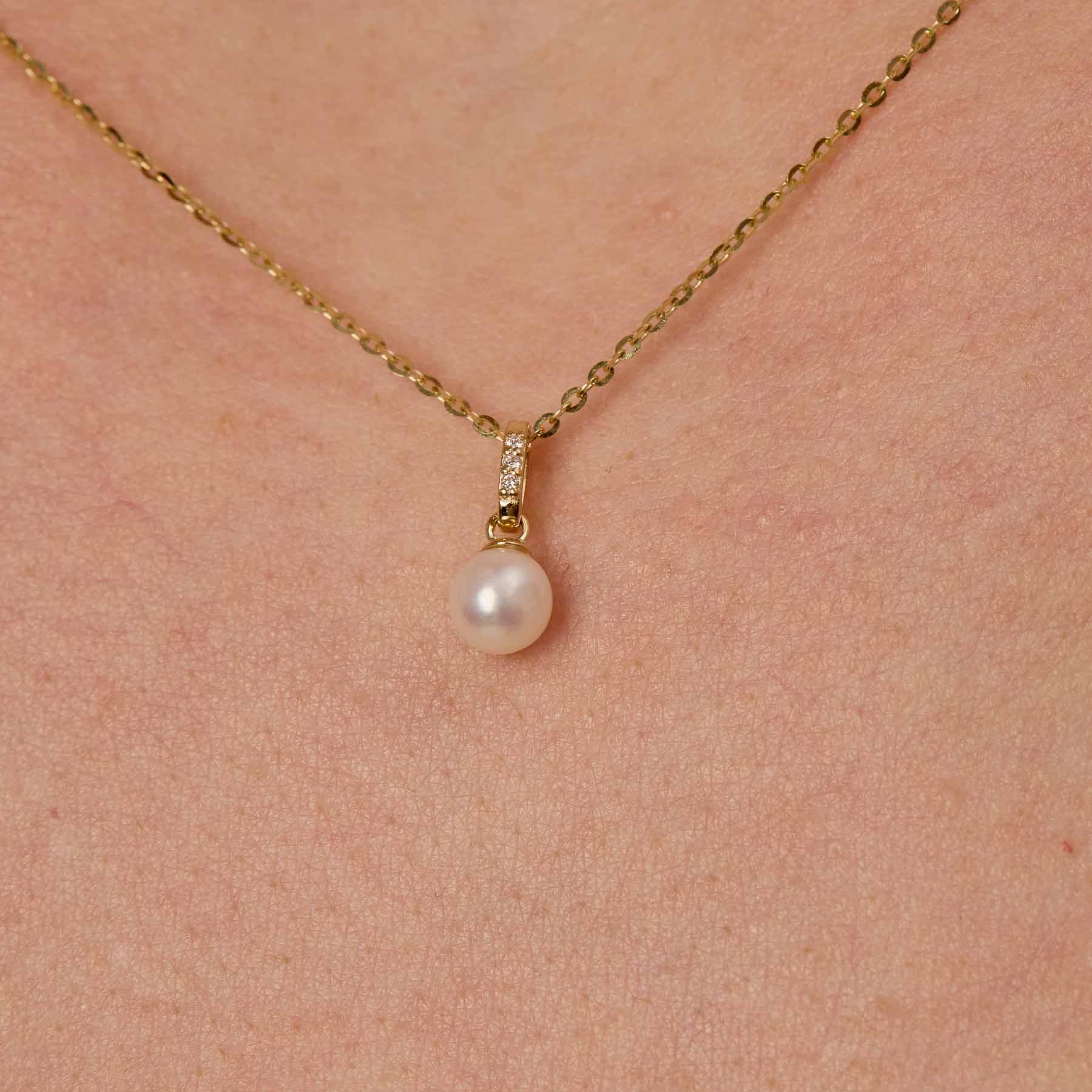 Pandantiv „Raisa” din Aur 14K cu Diamante Naturale și Perlă AAA
