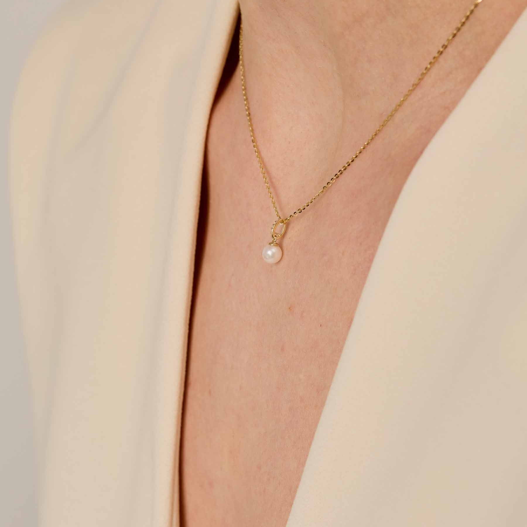 Pandantiv „Raisa” din Aur 14K cu Diamante Naturale și Perlă AAA
