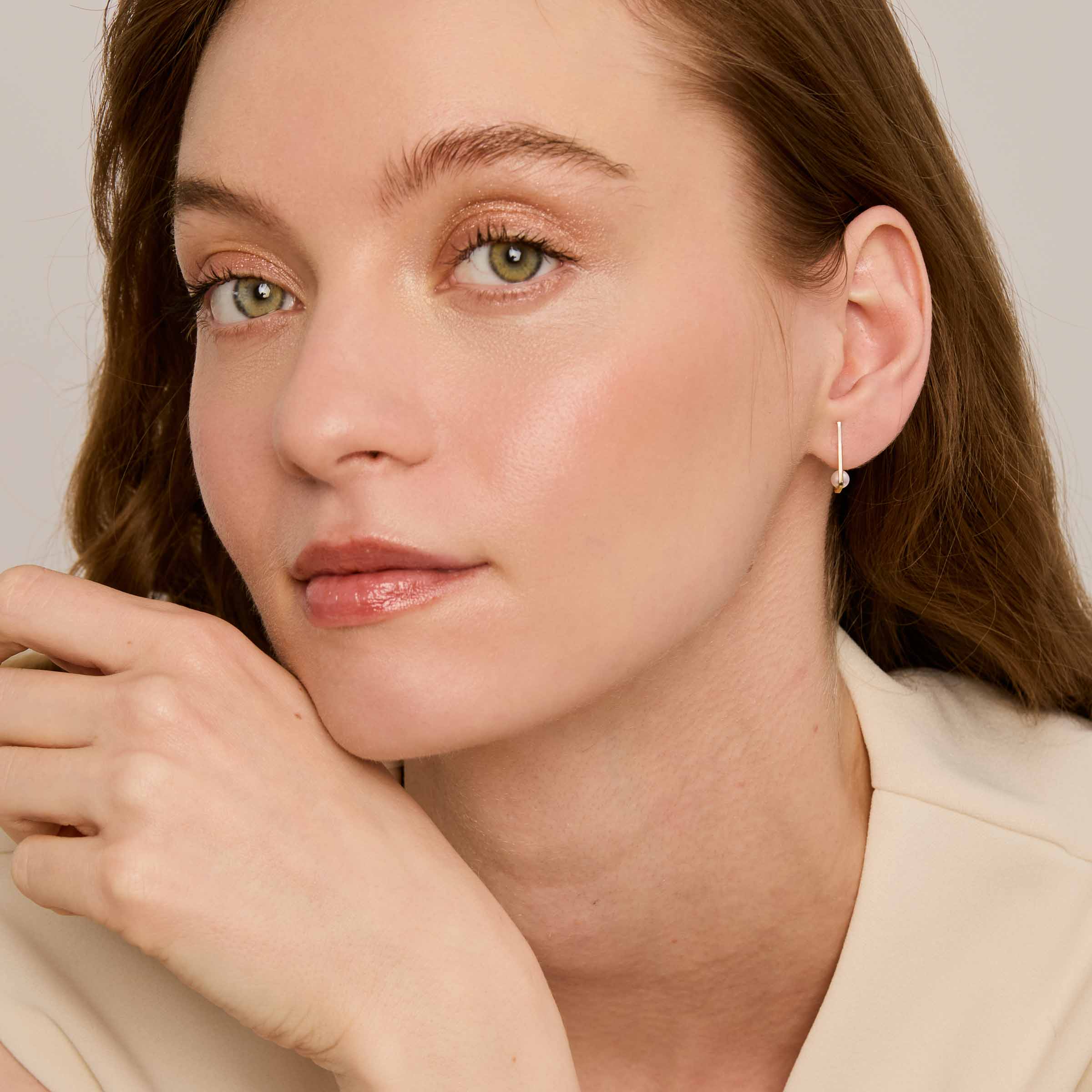 Mona Earrings - Silver & Pearls