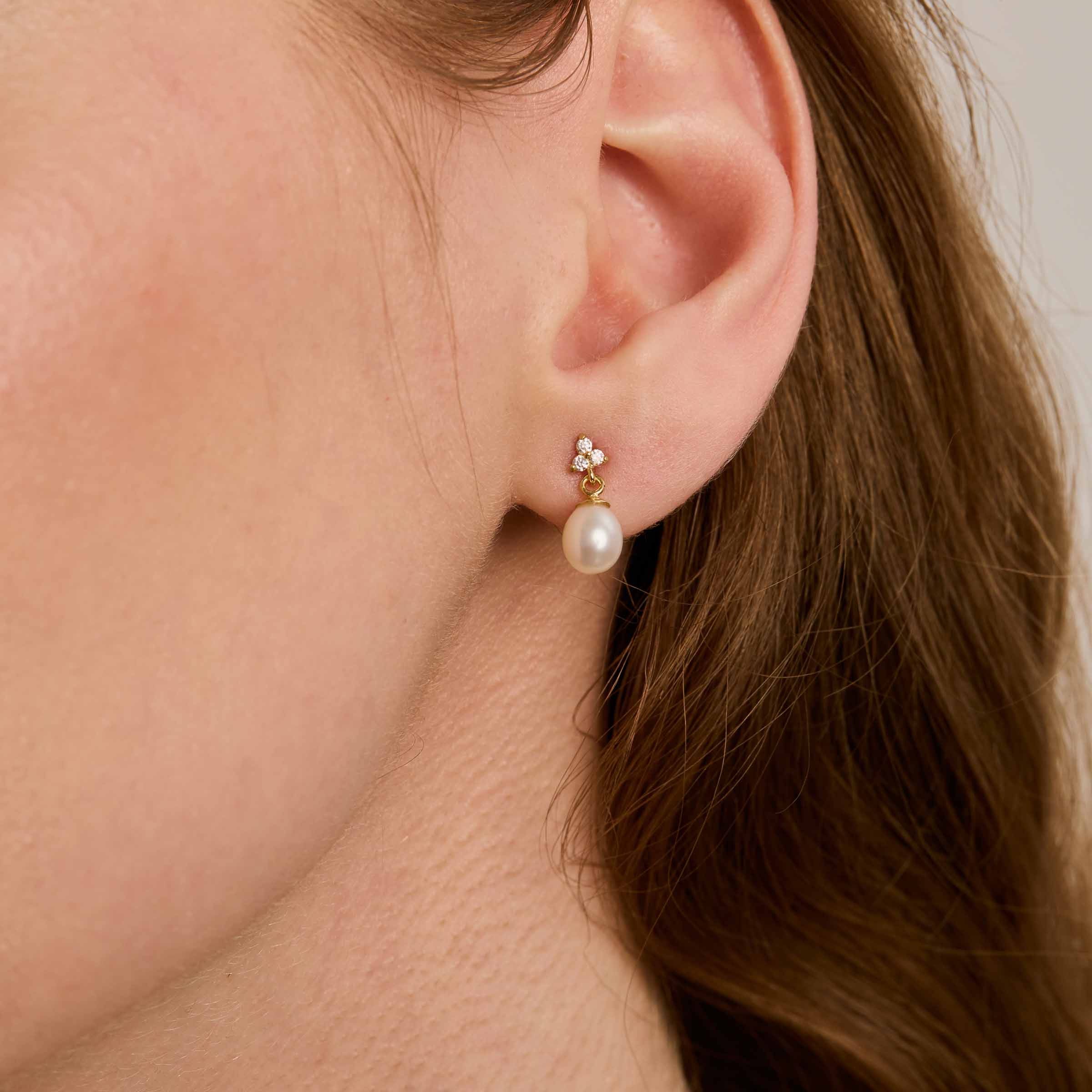 Nana Earrings - Silver & Pearls