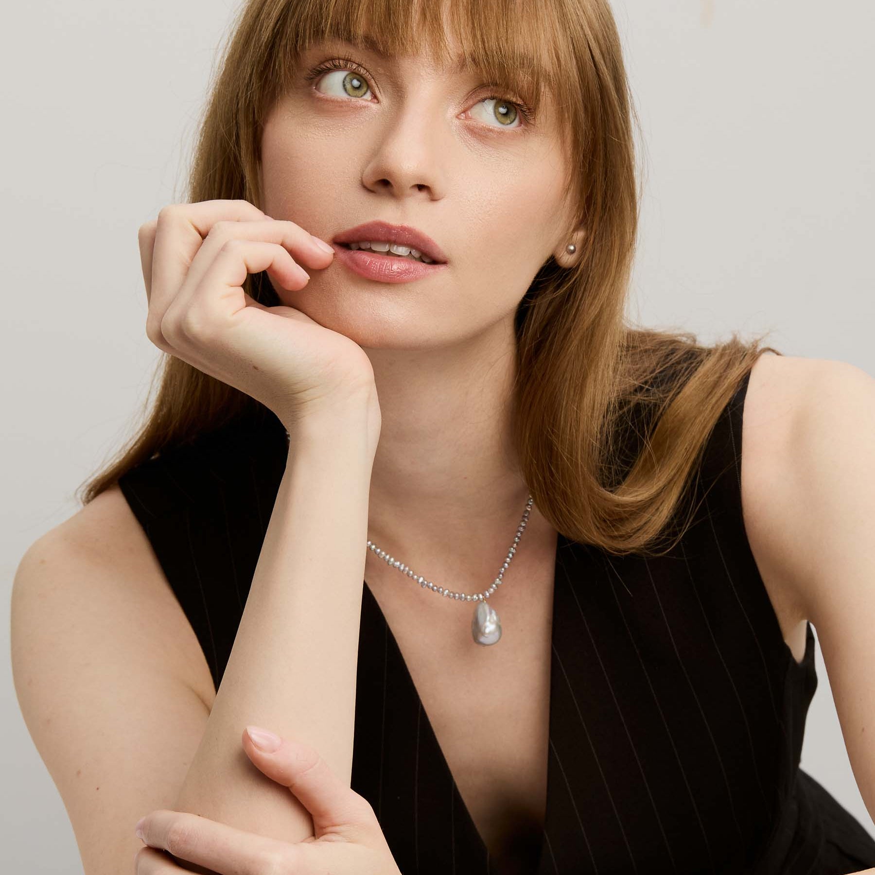 Bella Necklace - Pearls & Gold