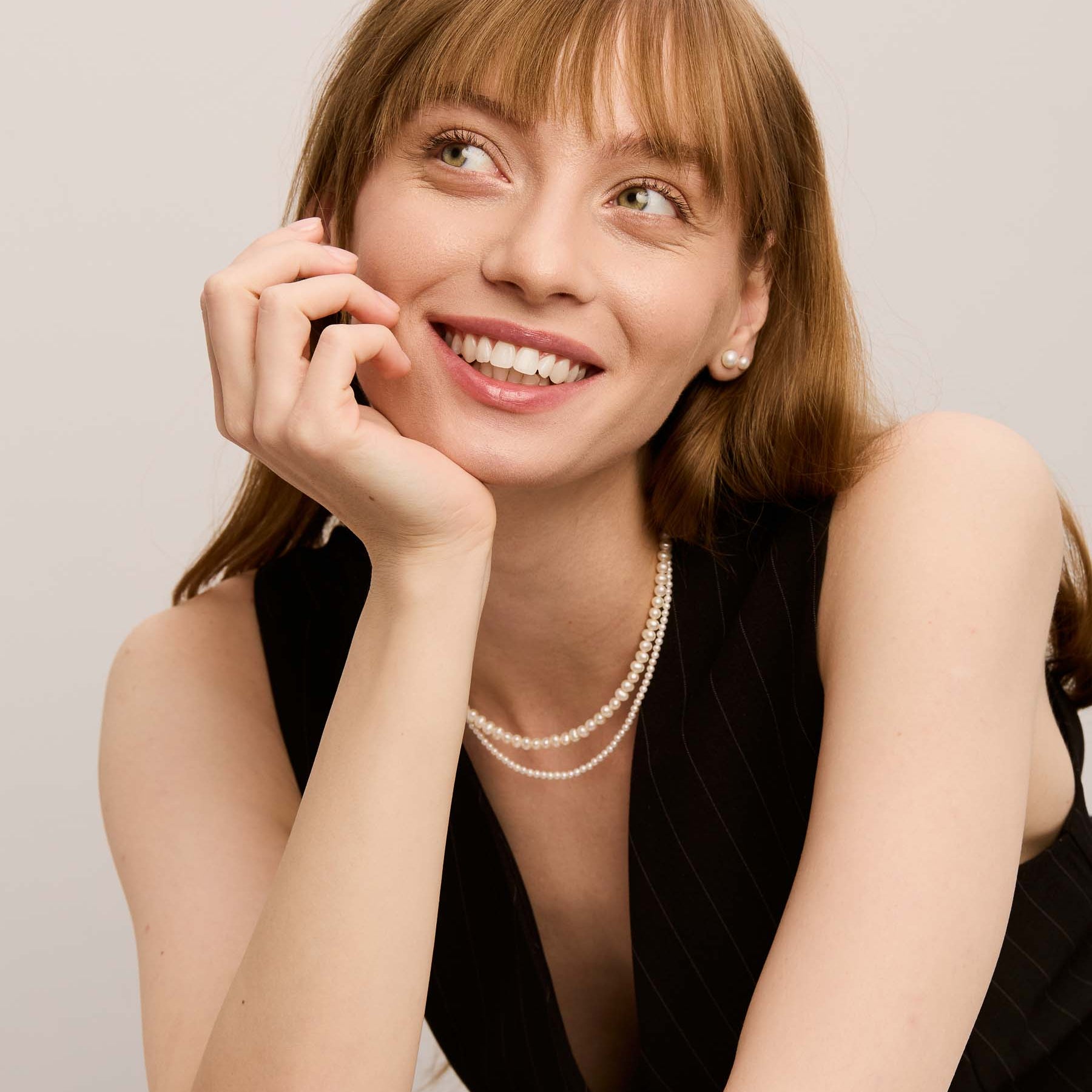 Tiny Earrings - White Pearls & Gold