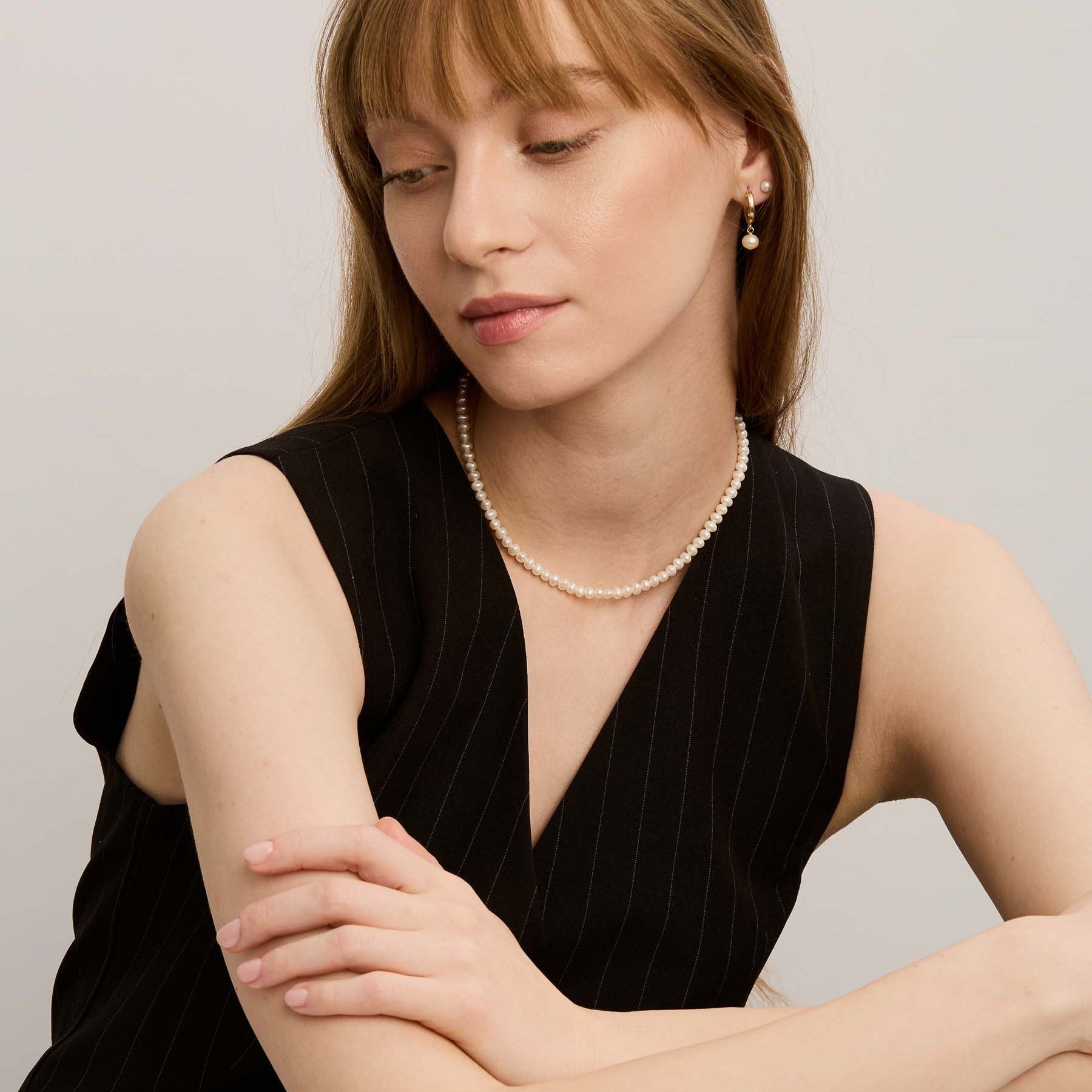 Tiny Necklace - Pearls & Gold