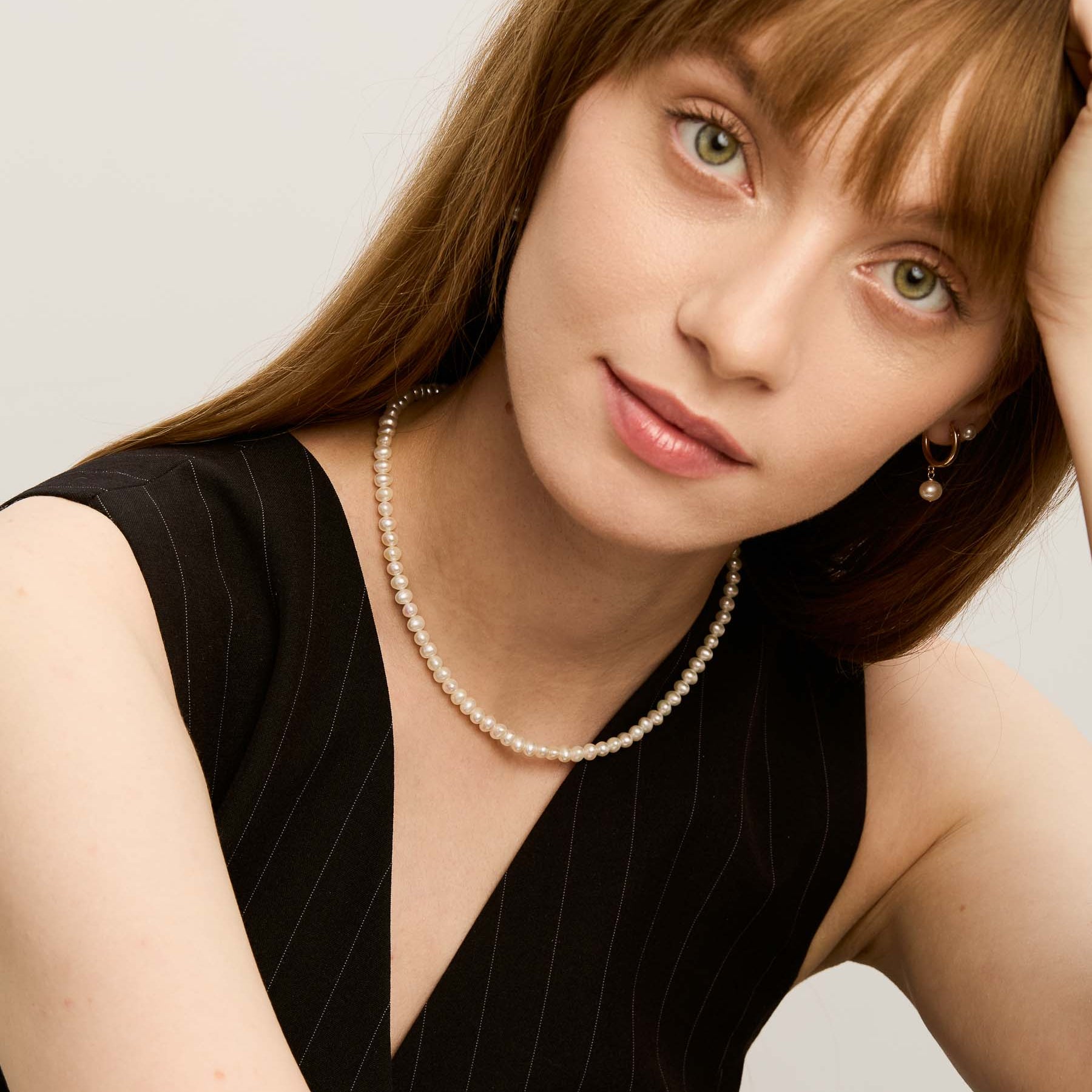 Tiny Necklace - Pearls & Gold