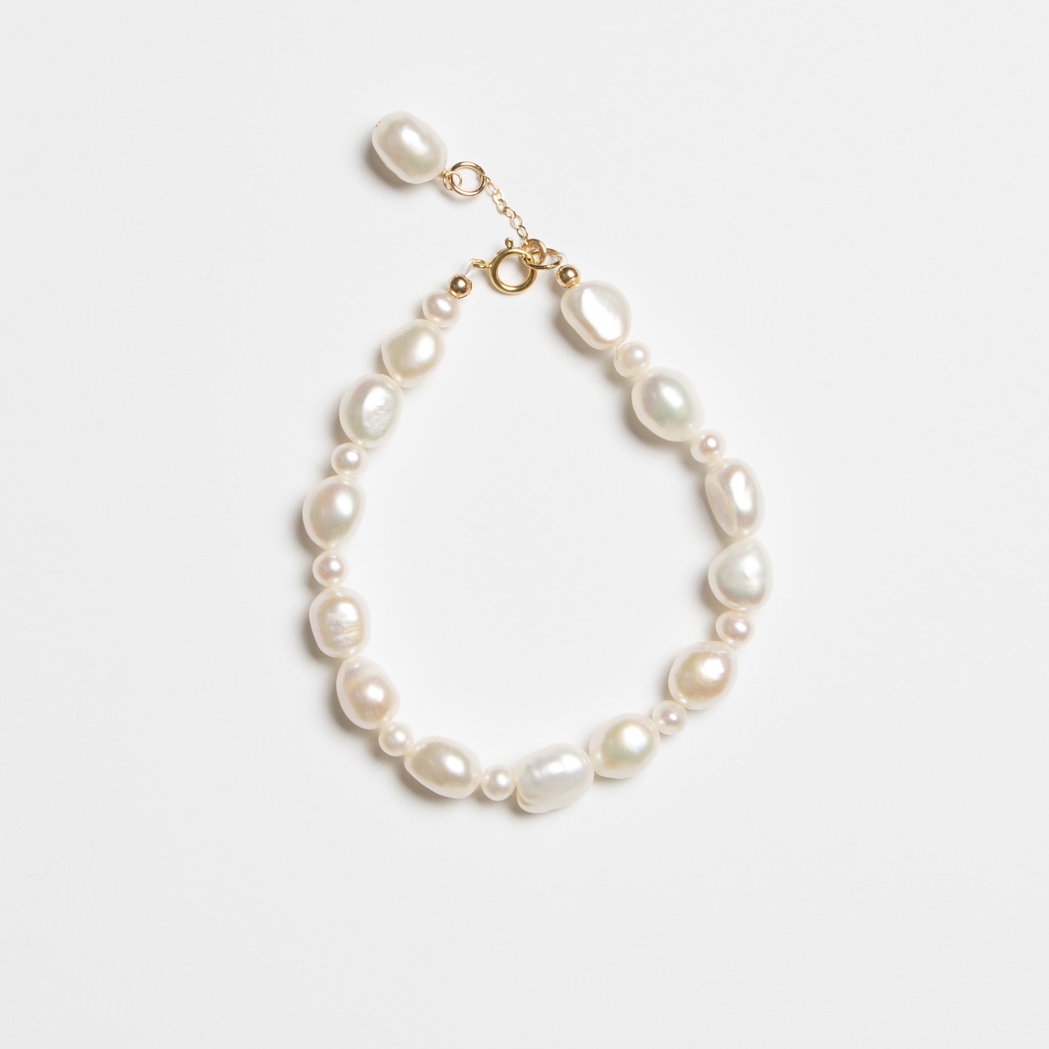 Riva Bracelet - Pearls & Gold