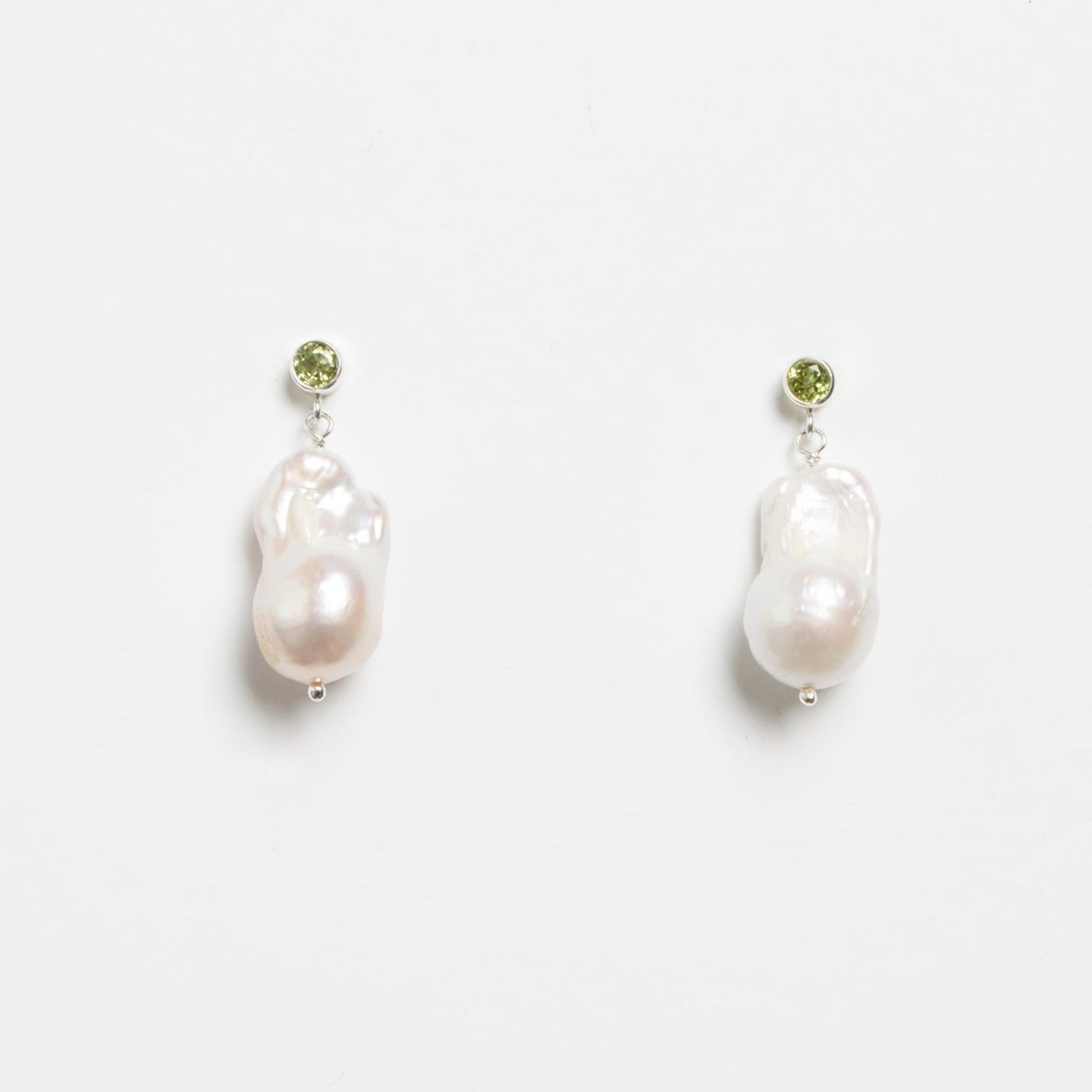 Peridot Earrings - Pearl & Silver