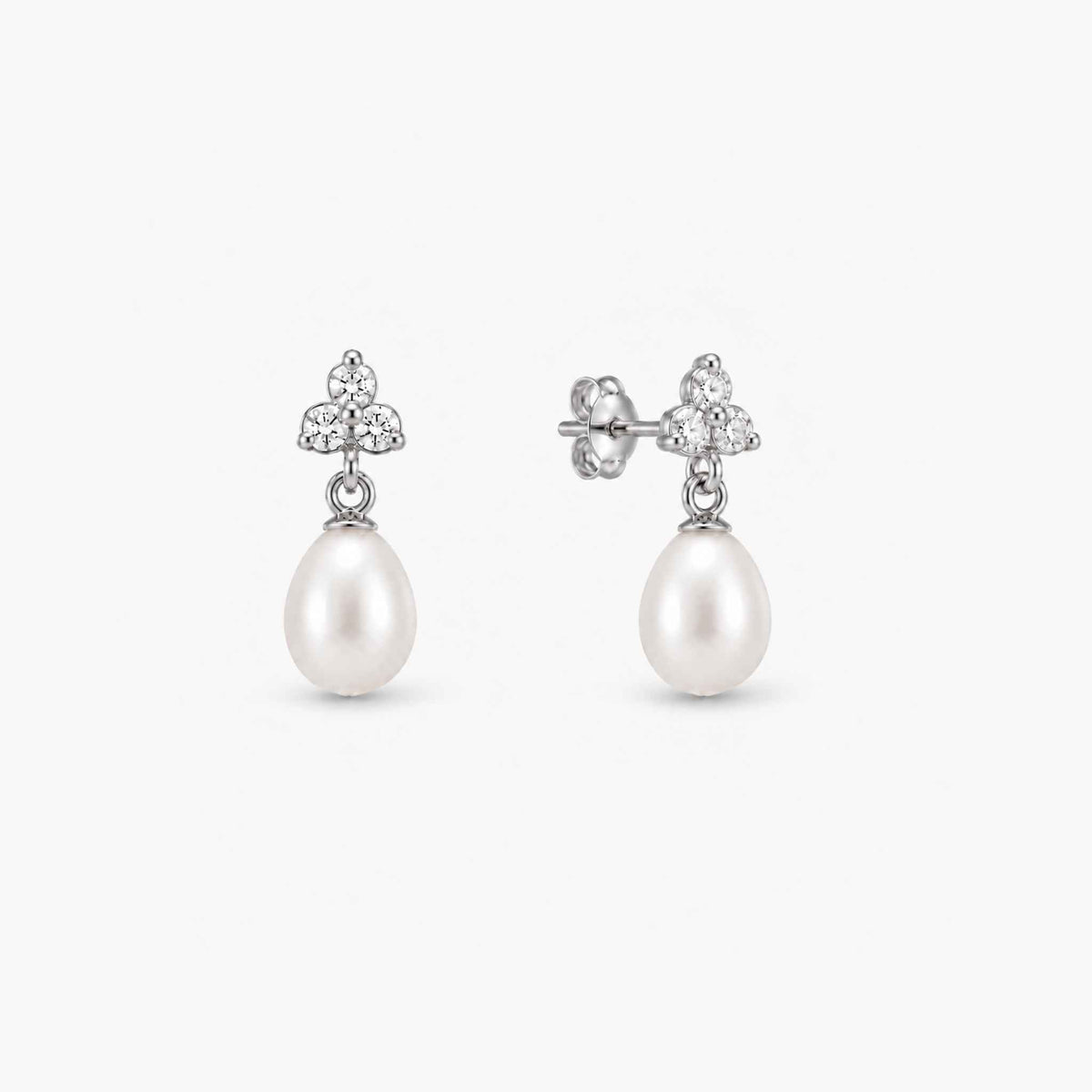 Nana Earrings - Silver & Pearls