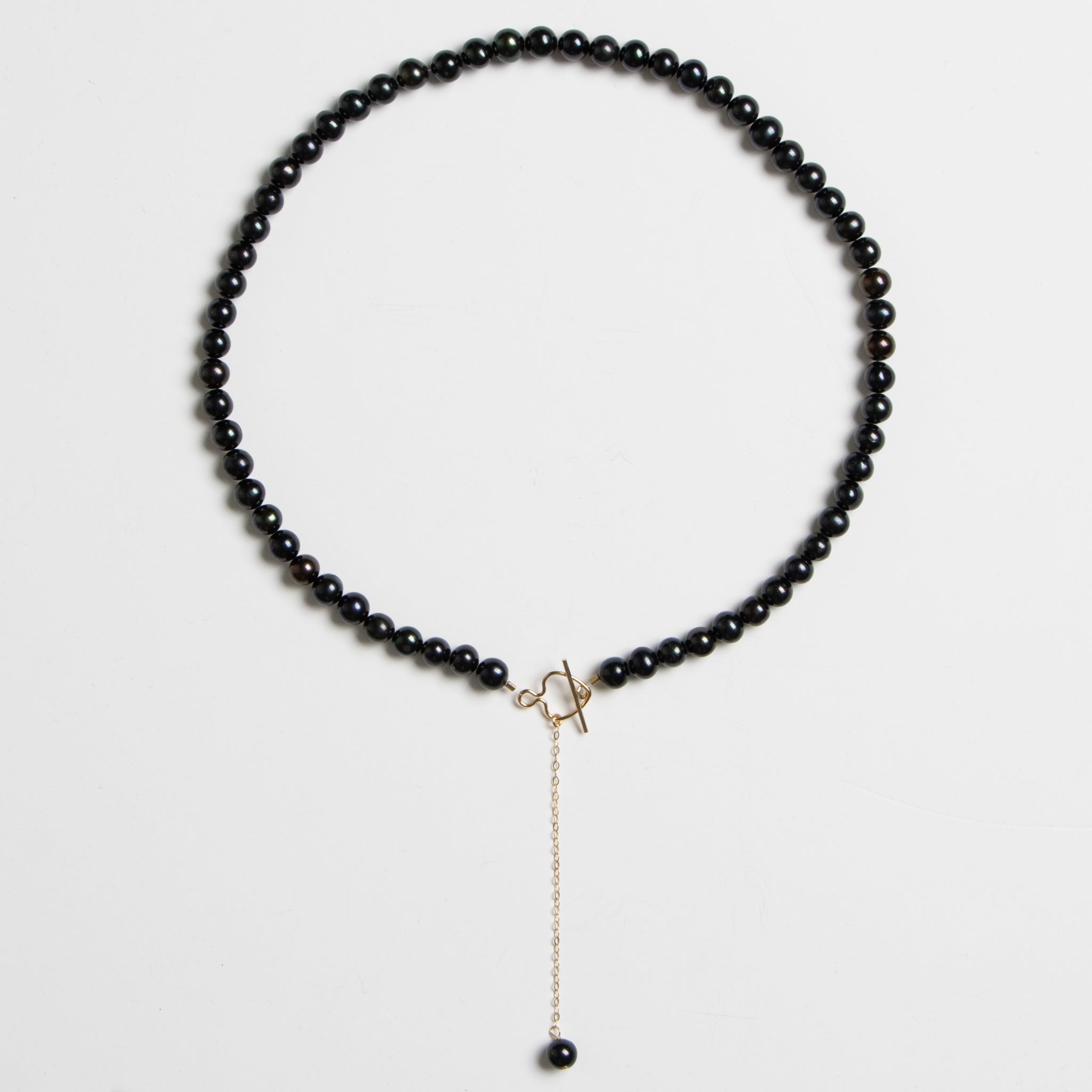Yvonne Black Pearl Necklace