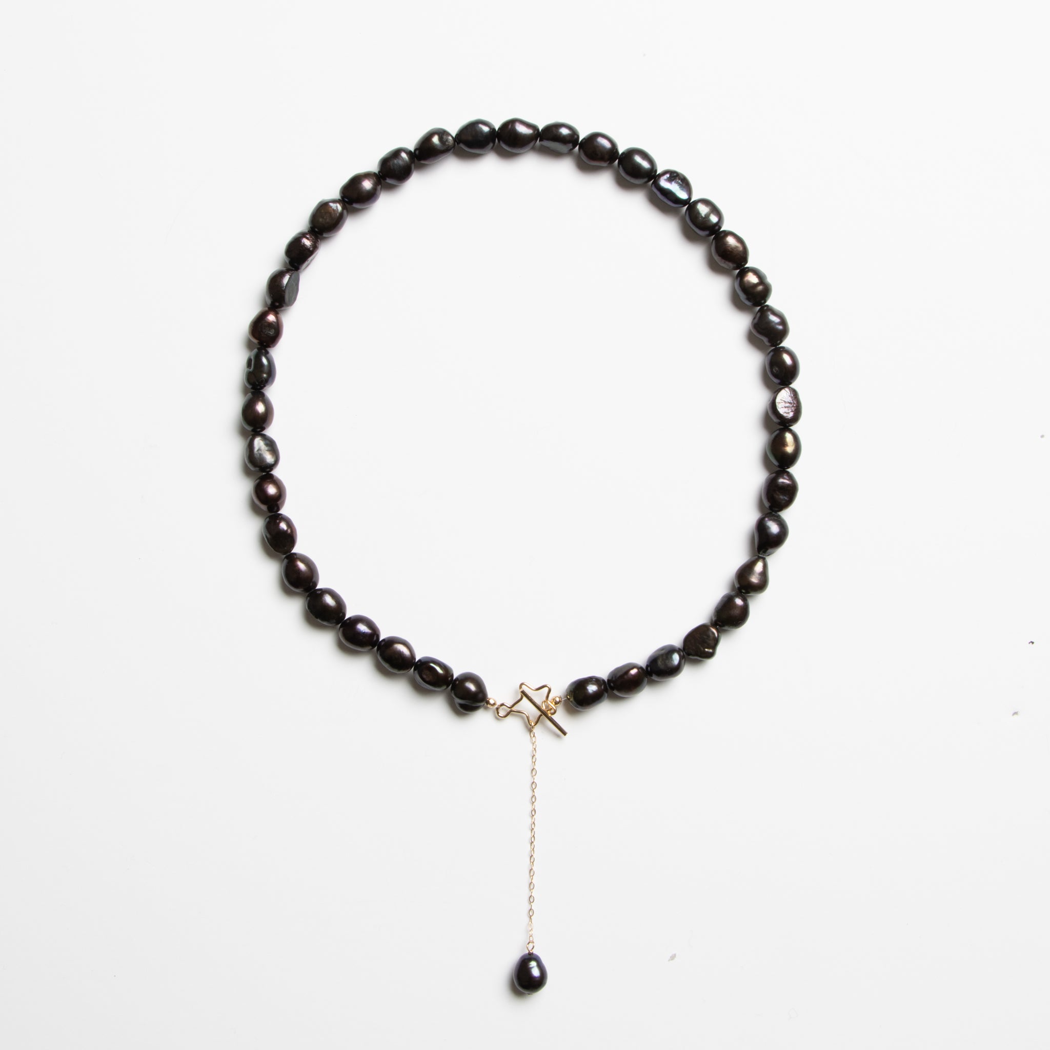 Anna Black Pearl Necklace