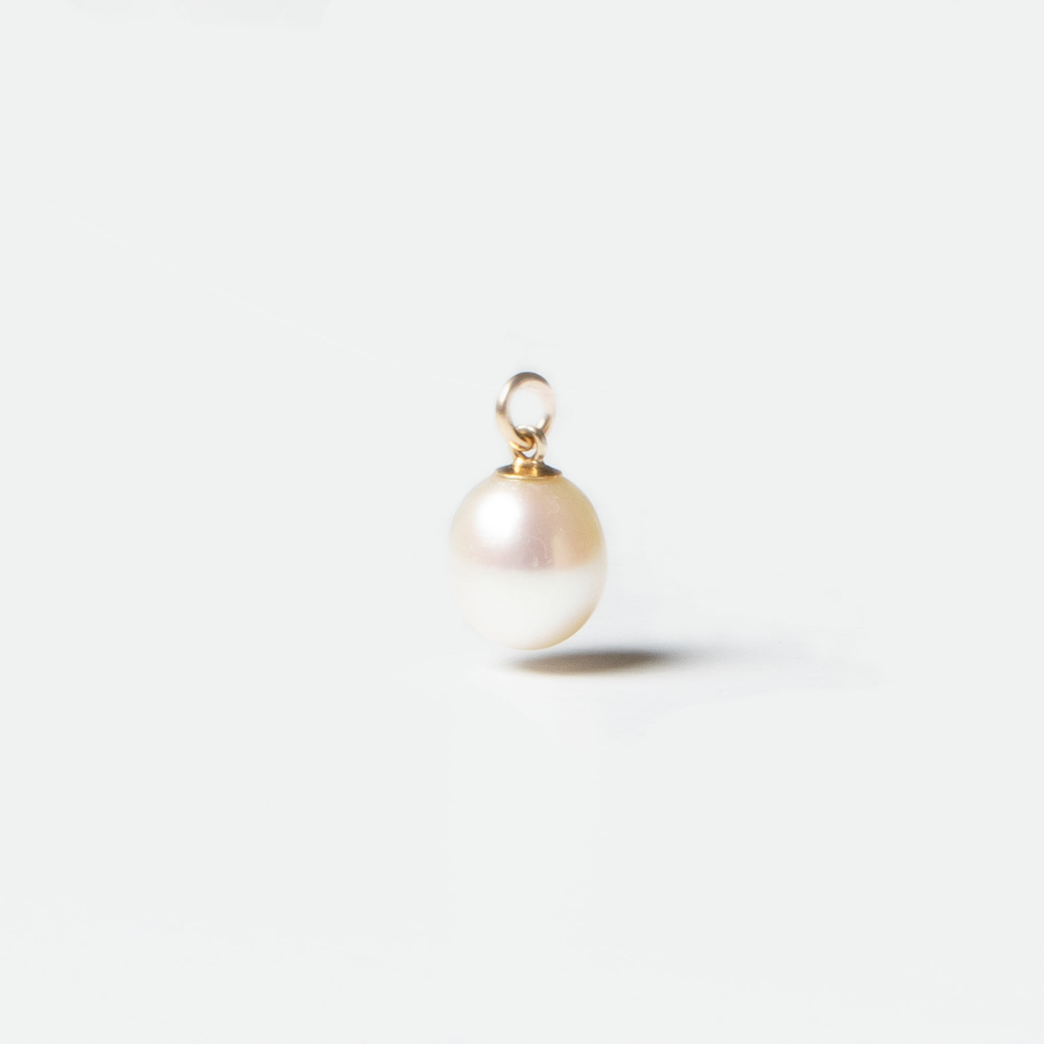 Pearl Drop 14K Mărțișor