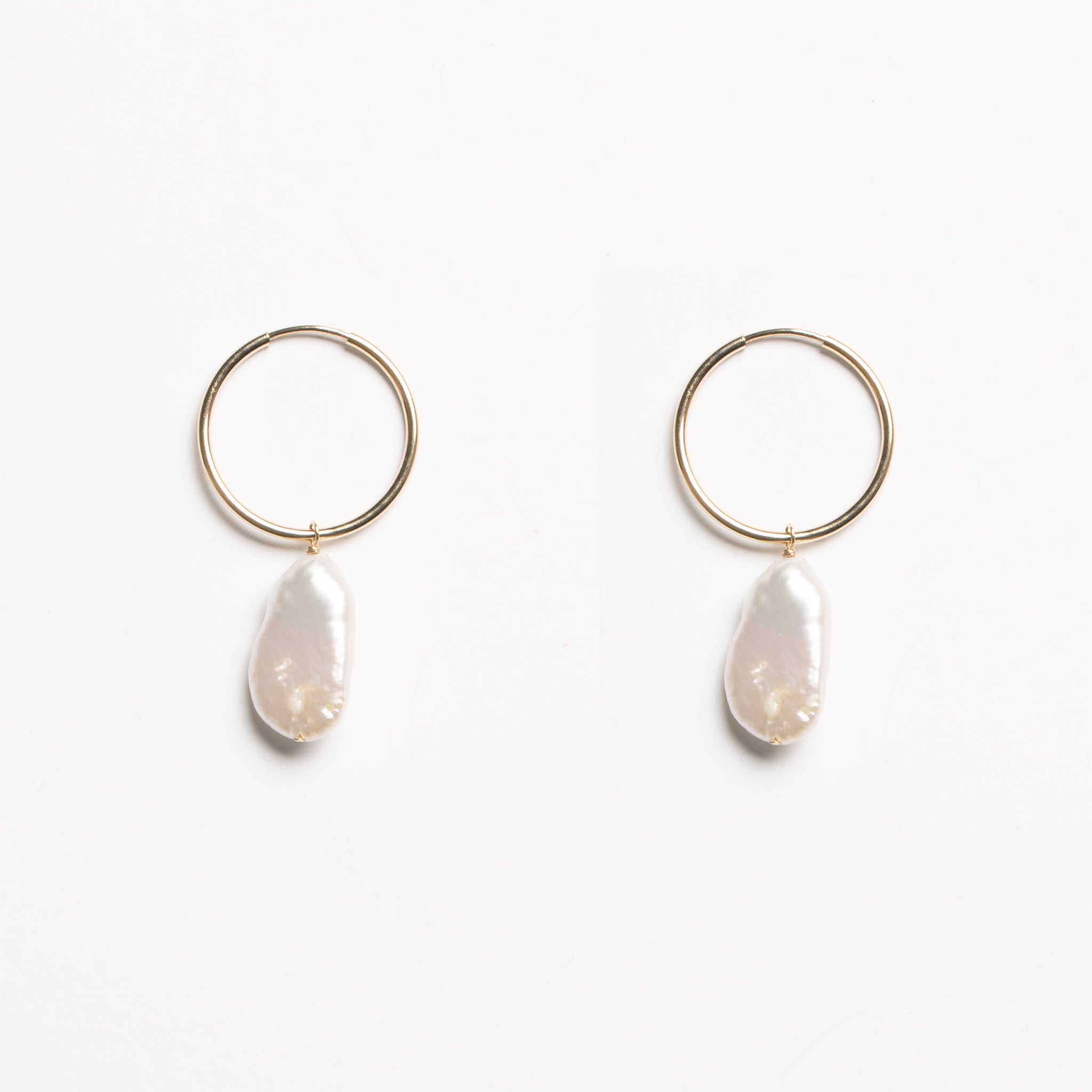 Pearl Drop Earrings - Pearls & Gold