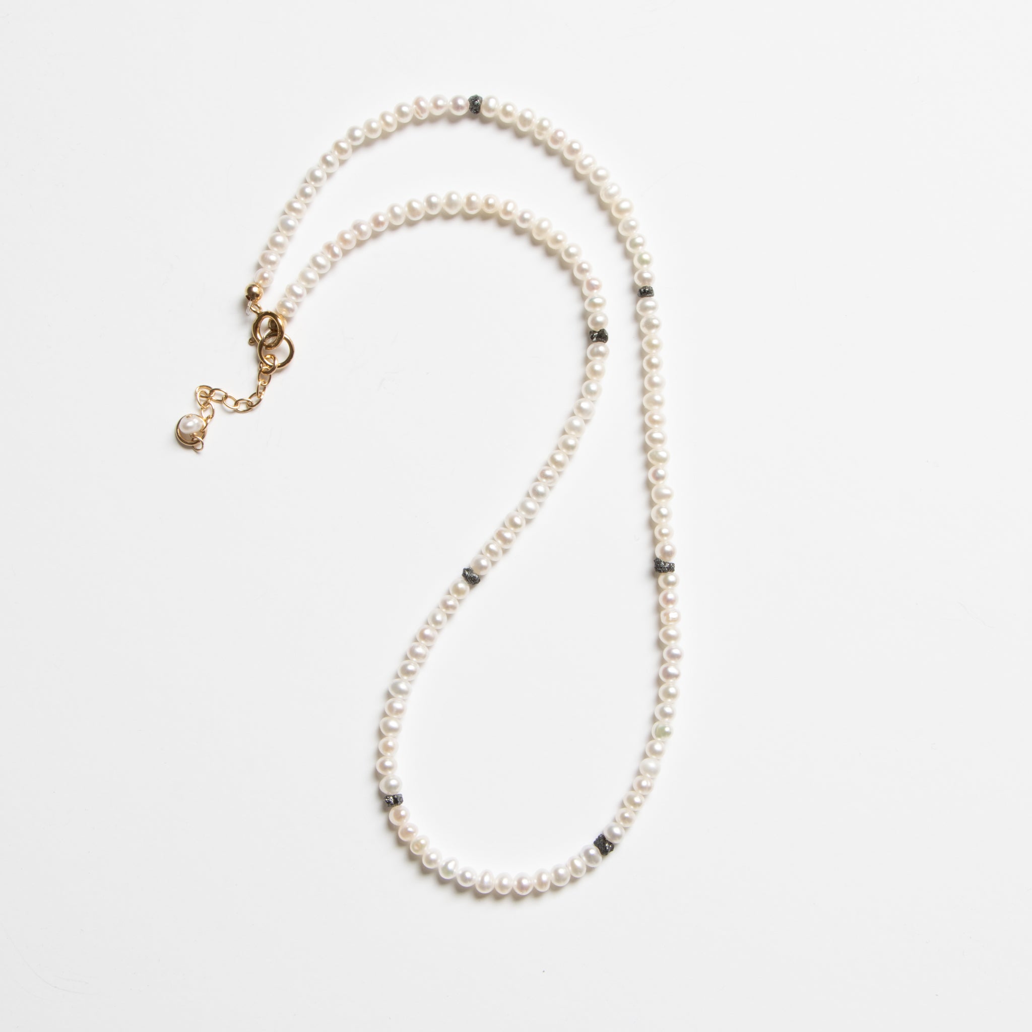 Meiuri Necklace - Black Diamonds & Gold