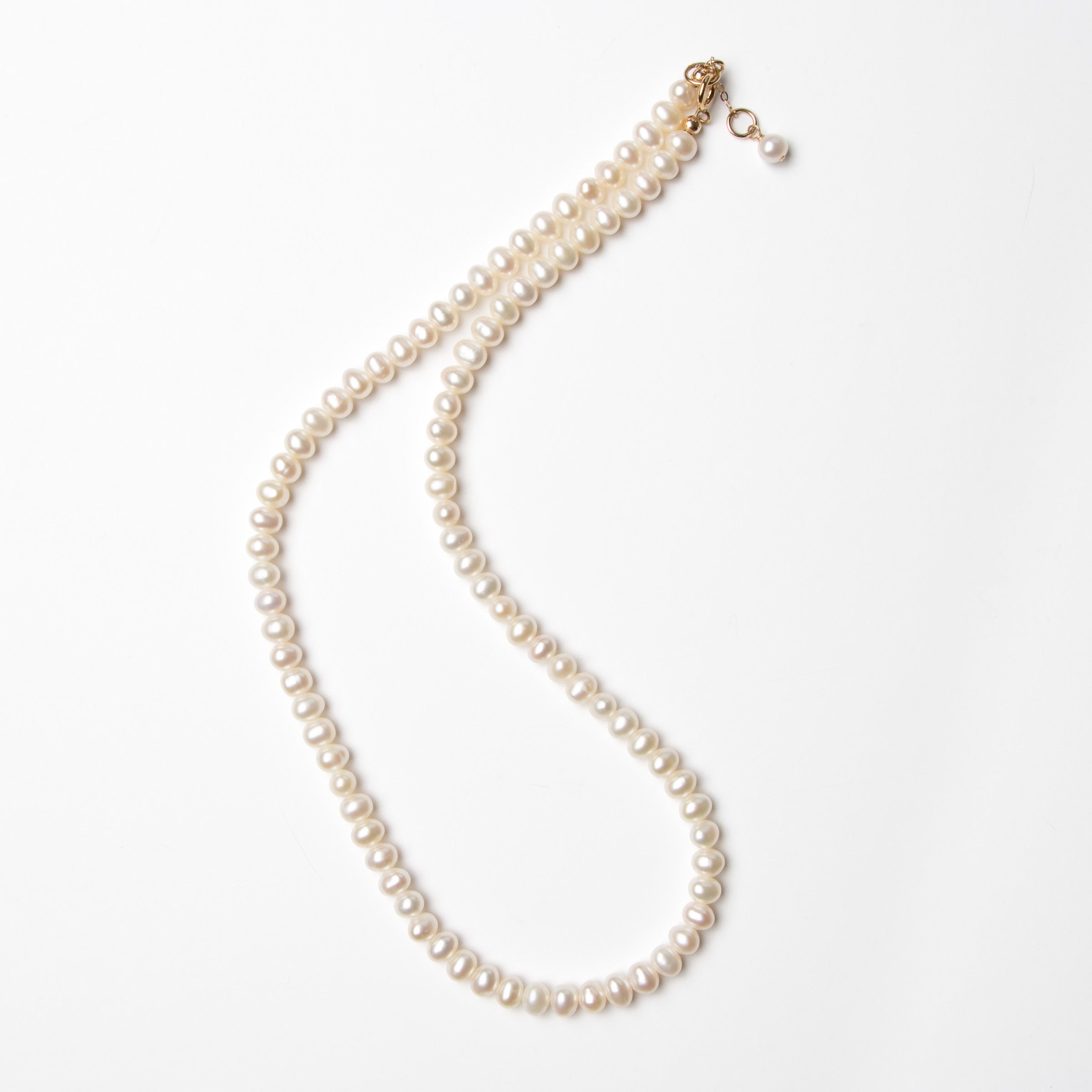 Tiny Necklace - Pearls & Gold