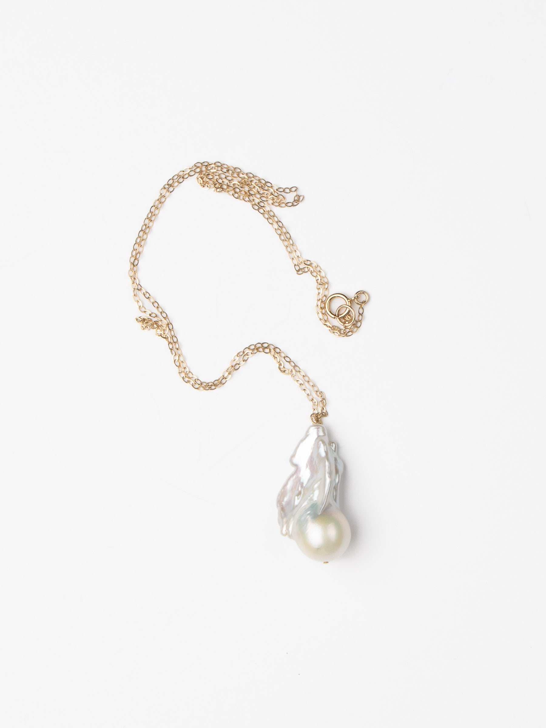 Flame Chain - Pearl & Gold