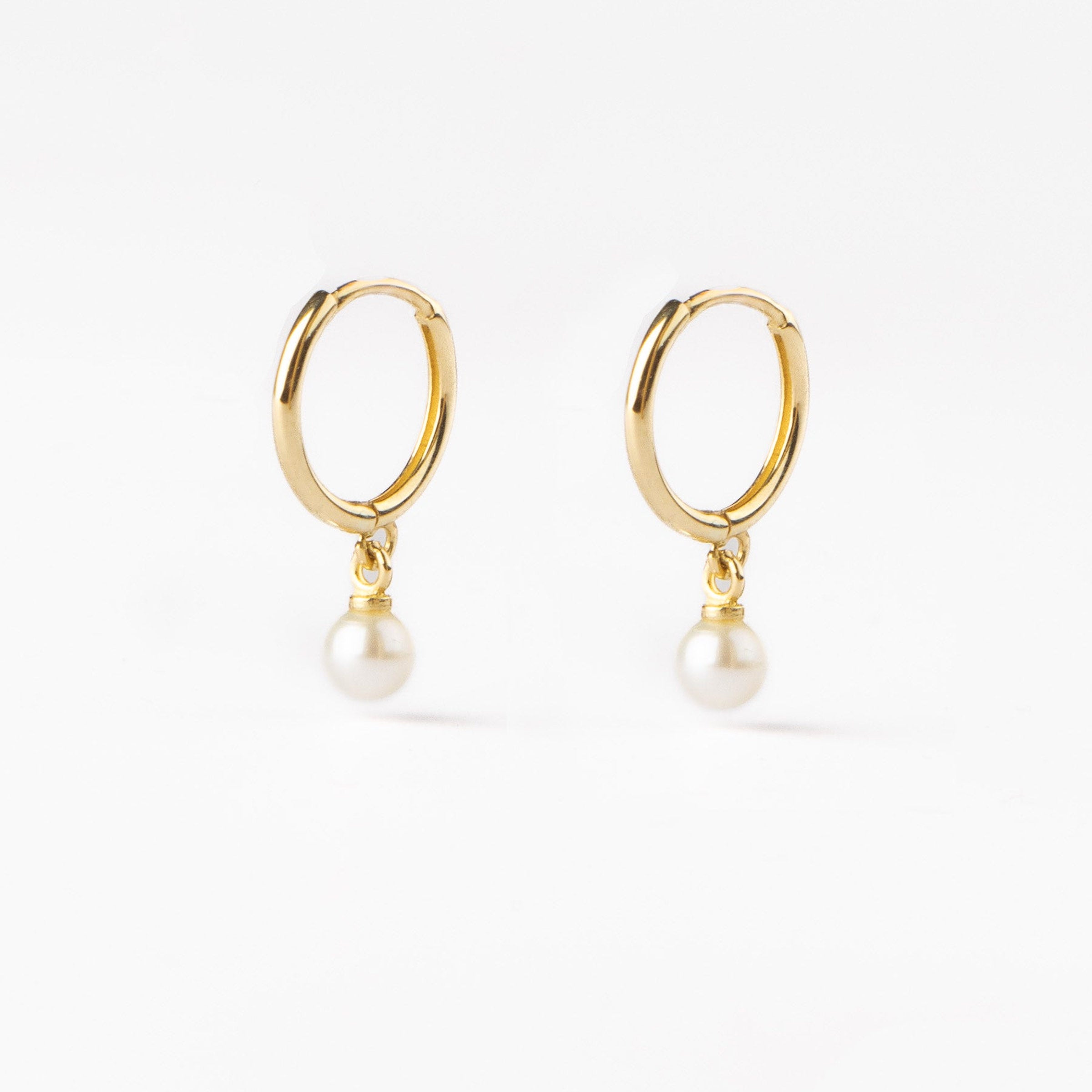 Cercei Hoop „Soraya” din Aur 14K cu Perle Naturale AAA