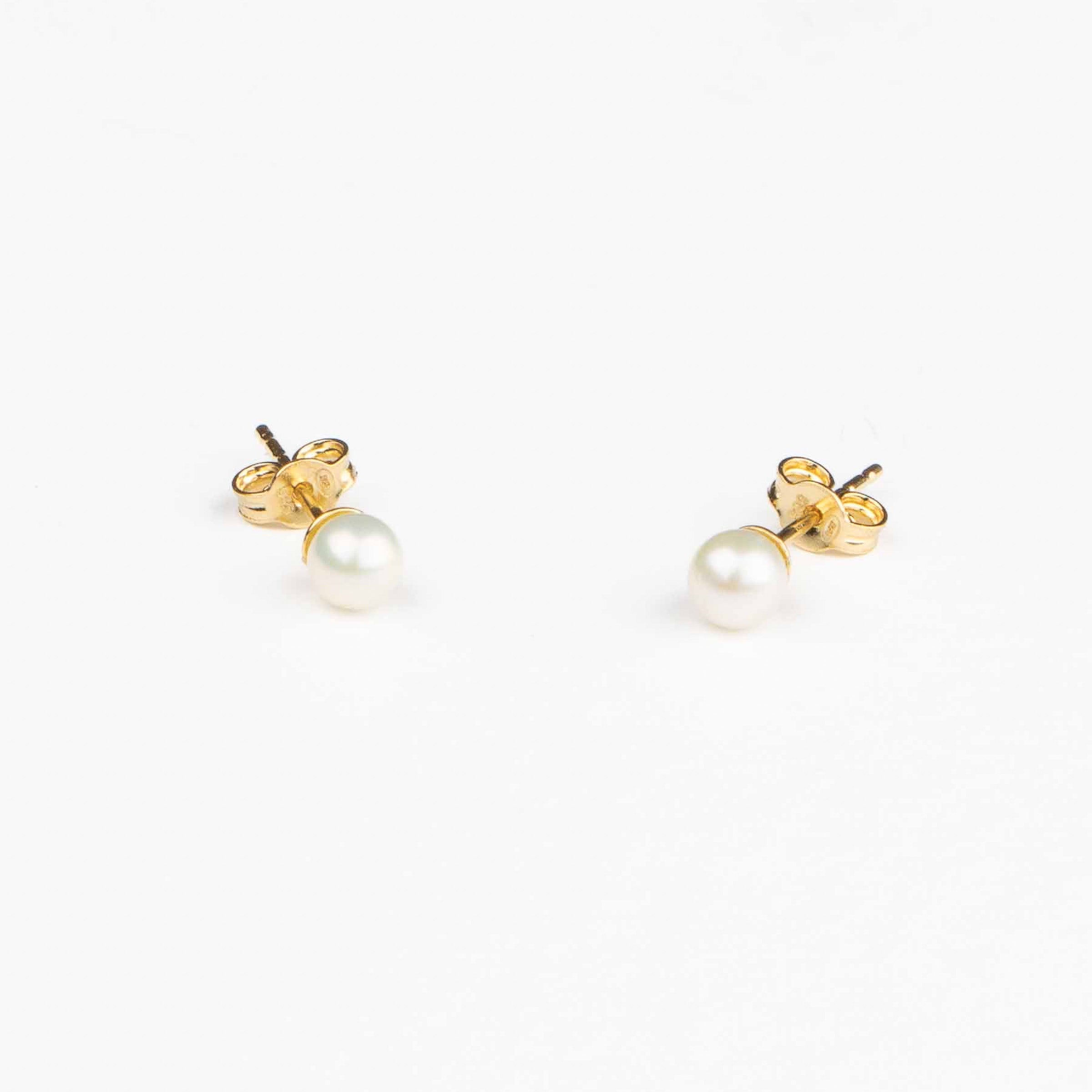 Cercei Stud „Raisa” din Aur 14K • Perle Naturale 4mm