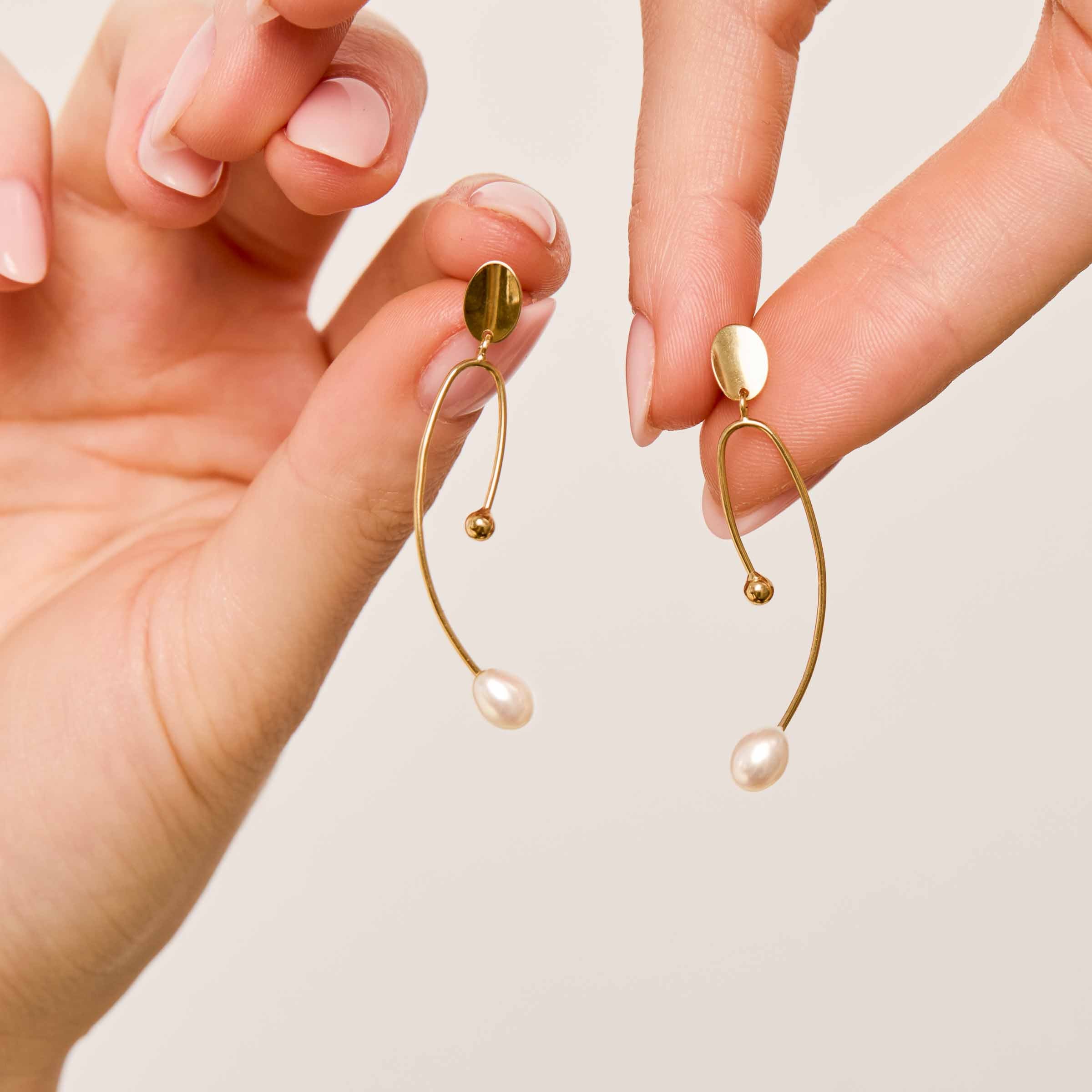 Jenny Earrings - Silver & Pearls