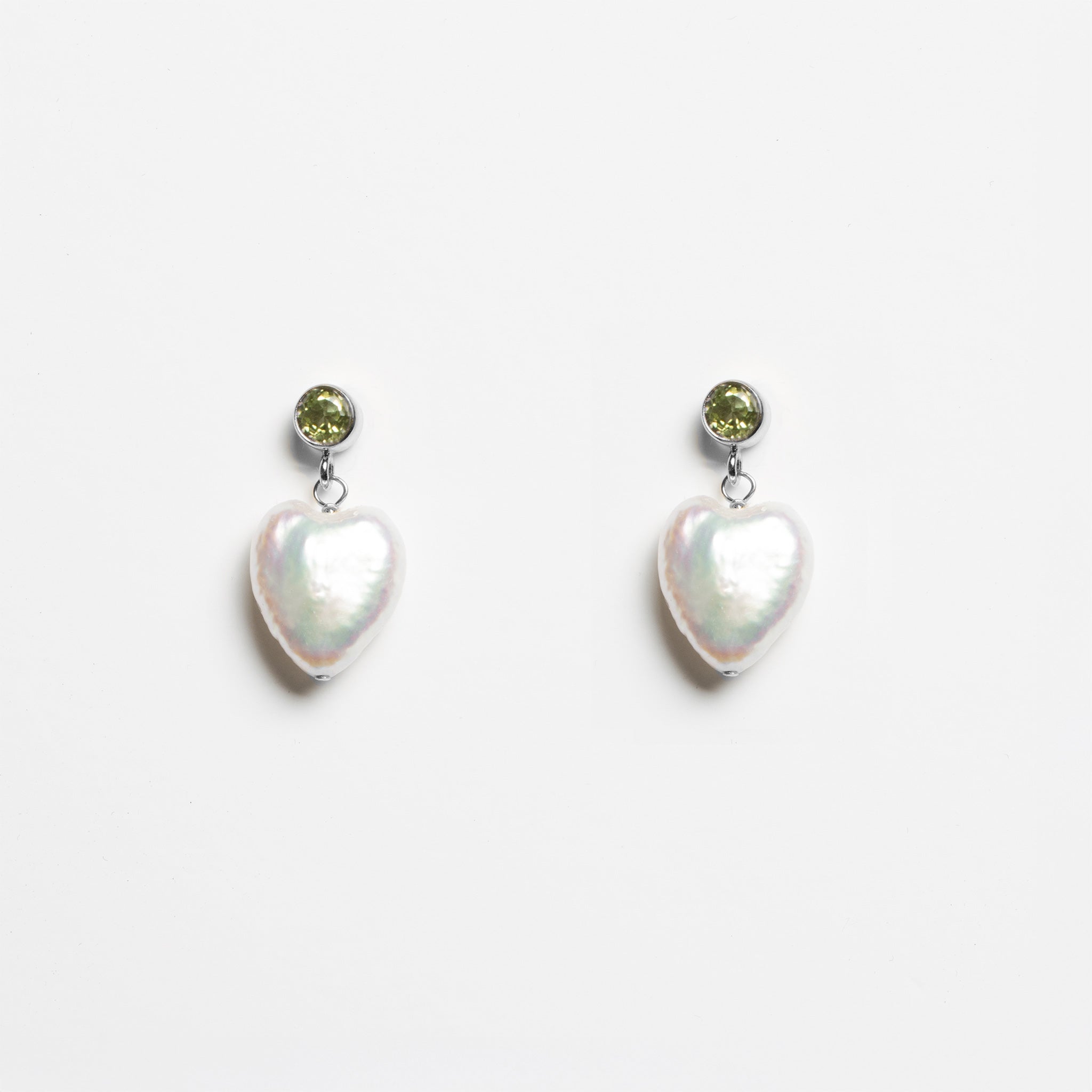Mizuki Earrings - Peridot & Pearls