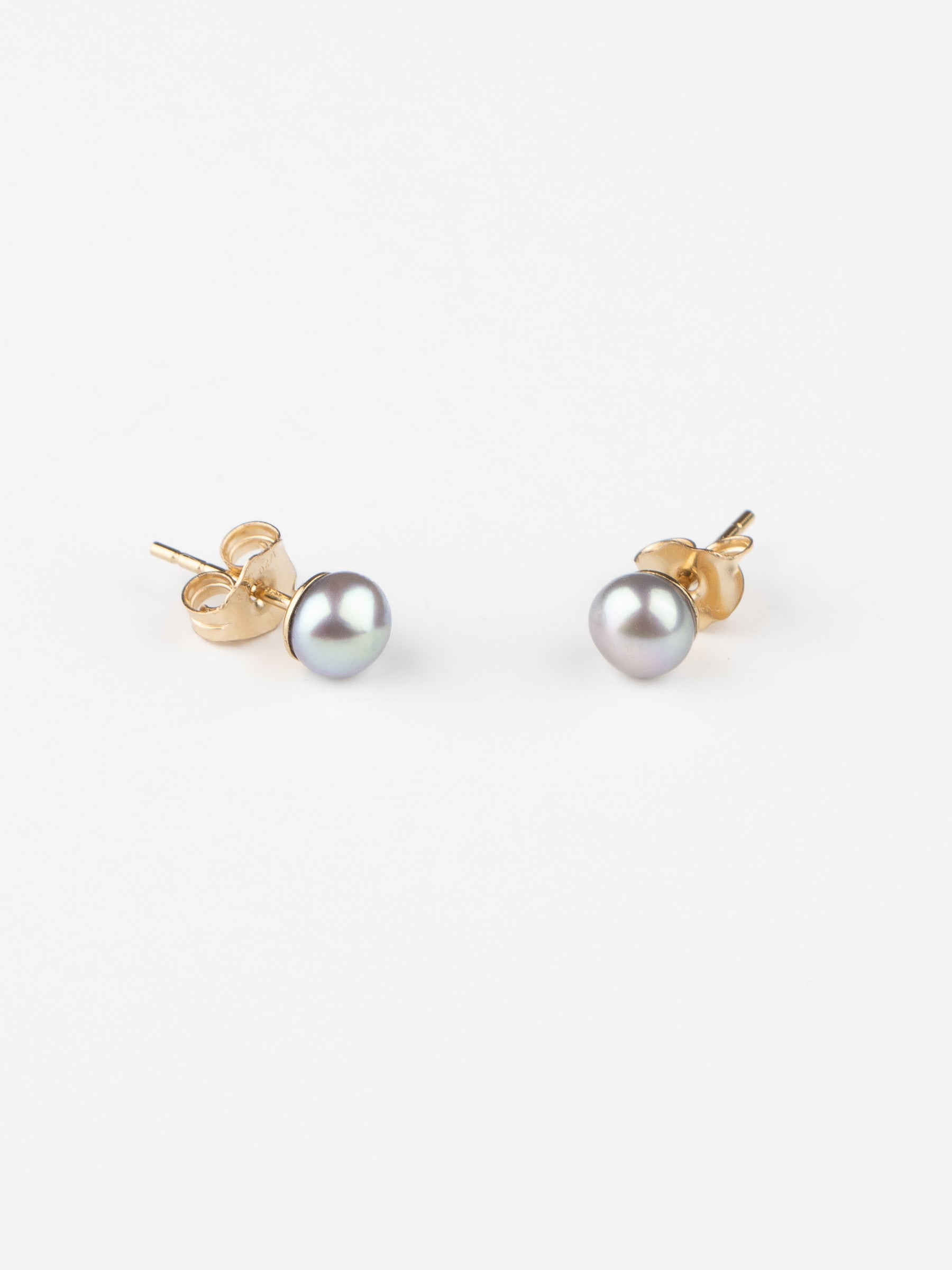Button Earrings - Grey Pearls