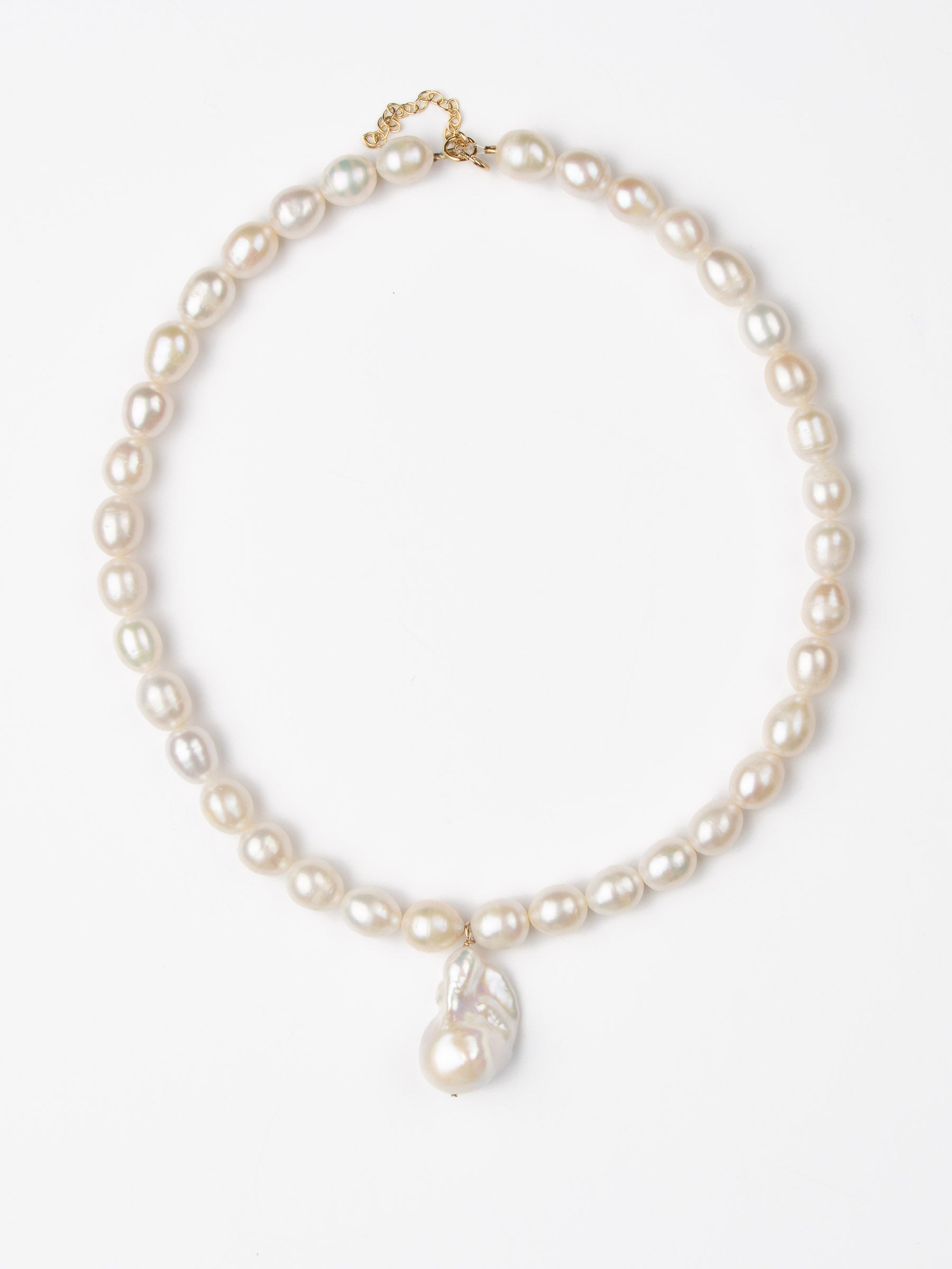 Tiny Pearl Necklace
