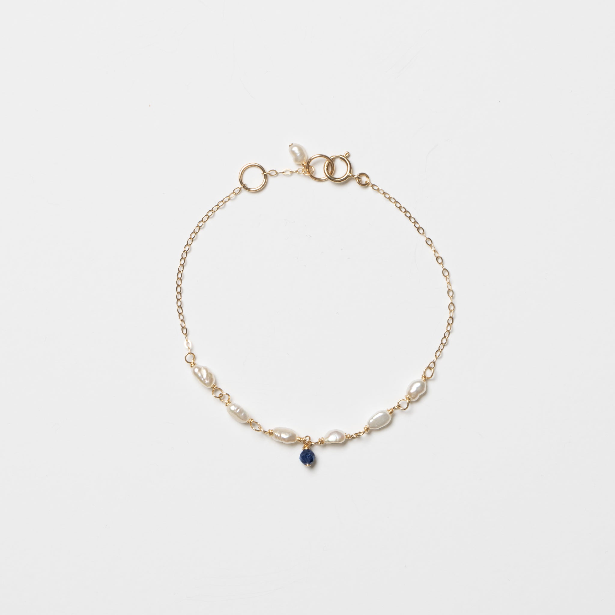 One Sapphire Pearl Bracelet