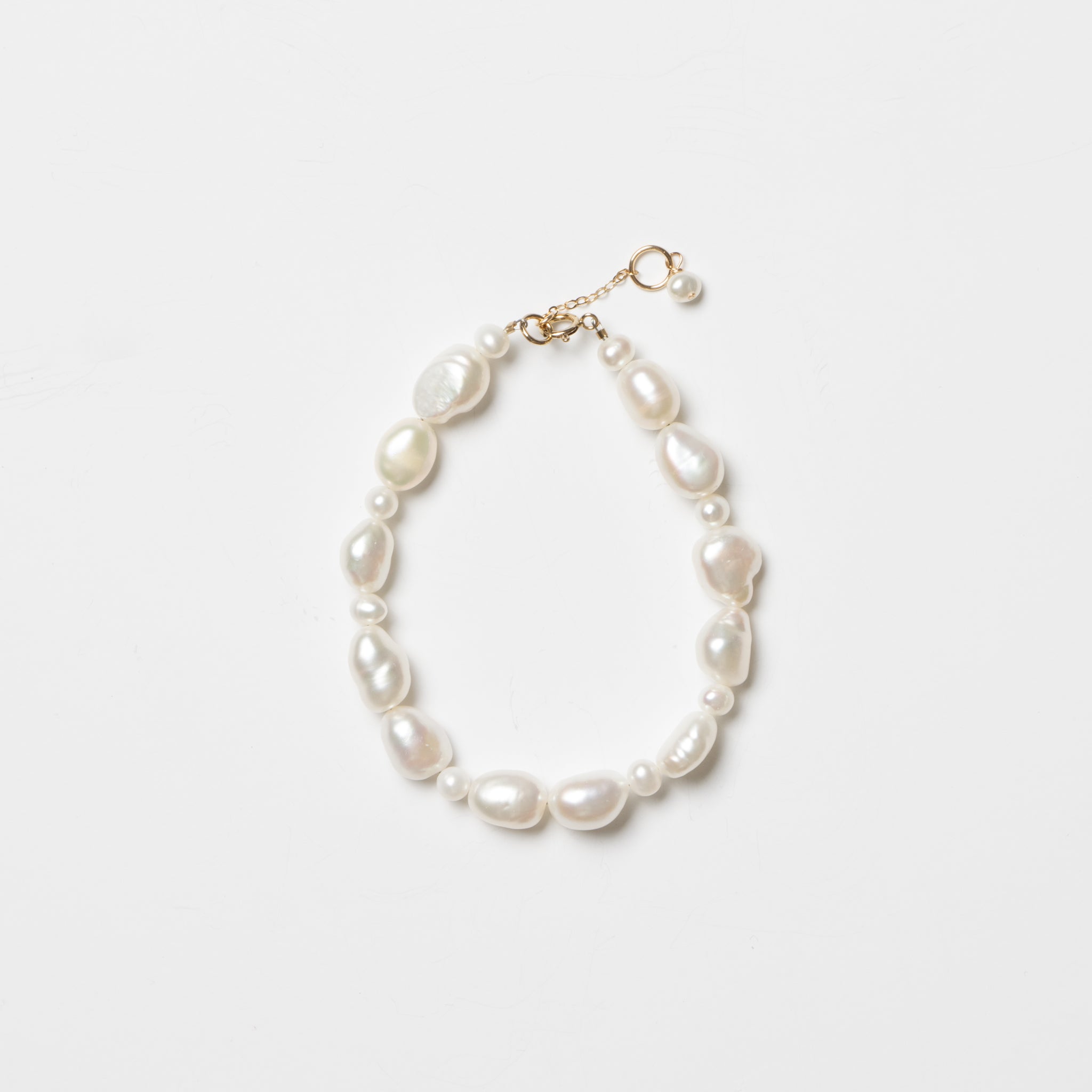 Riva Pearl Bracelet